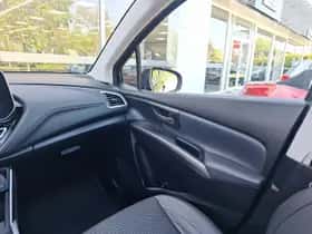 Suzuki S-Cross (2022) thumbnail 10