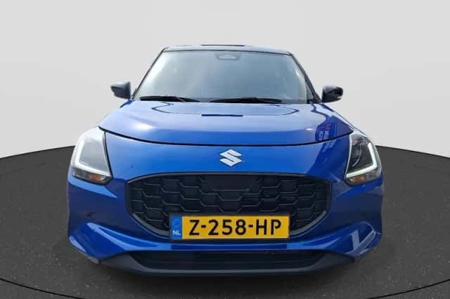 Suzuki Swift (2024) thumbnail 2