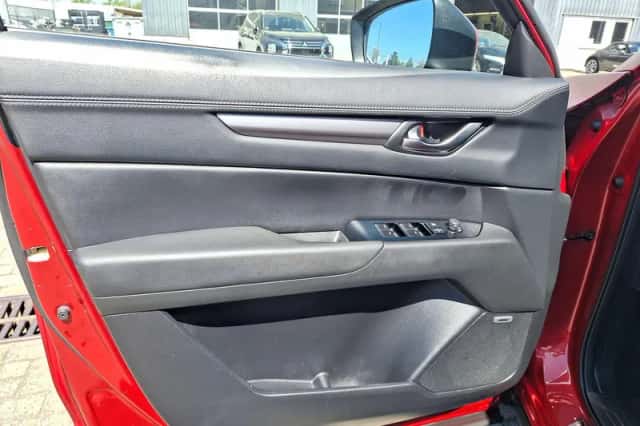 Mazda CX-5 (2018) thumbnail 18