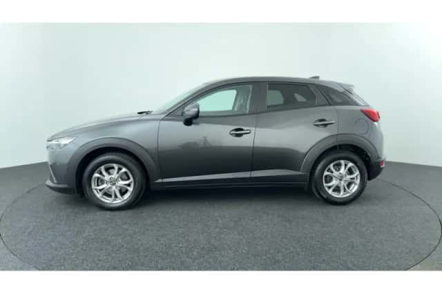 Mazda CX-3 (2018) thumbnail 2