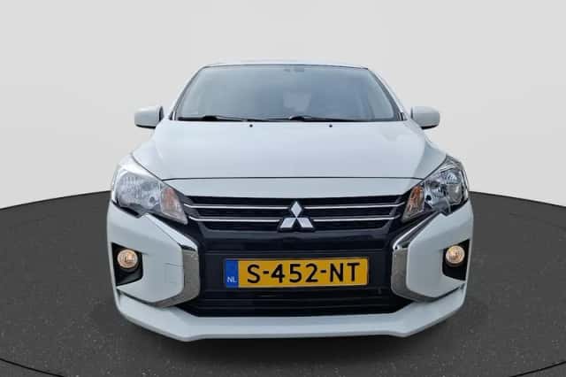 Mitsubishi Space Star (2022) thumbnail 2