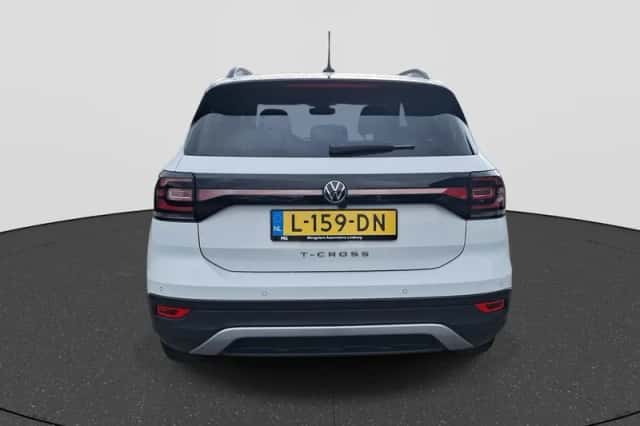 Volkswagen T-Cross (2021) thumbnail 6