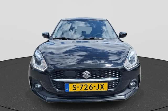 Suzuki Swift (2023) thumbnail 2