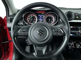 Suzuki Swift (2017) thumbnail 14