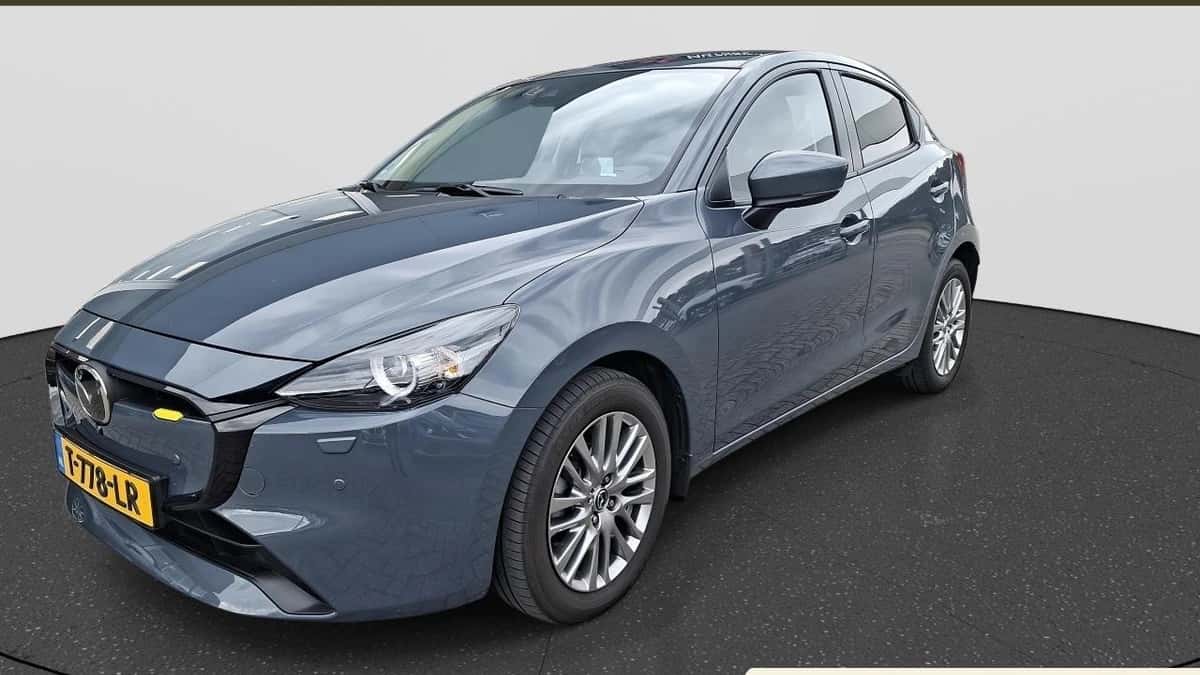 Mazda 2 (2023) — foto 1