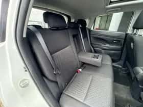 Mitsubishi ASX (2011) thumbnail 12