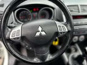 Mitsubishi ASX (2011) thumbnail 16