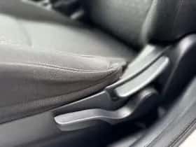 Mitsubishi ASX (2011) thumbnail 19