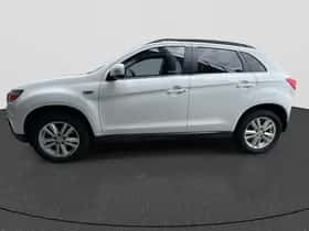 Mitsubishi ASX (2011) thumbnail 4