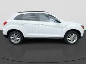 Mitsubishi ASX (2011) thumbnail 8