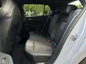 Volkswagen Golf (2024) thumbnail 29