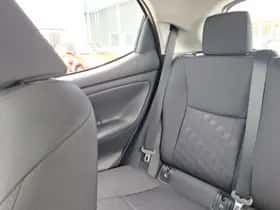 Mazda 2 Hybrid (2024) thumbnail 11