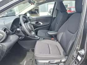 Mazda 2 Hybrid (2024) thumbnail 17