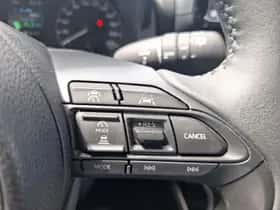 Mazda 2 Hybrid (2024) thumbnail 22