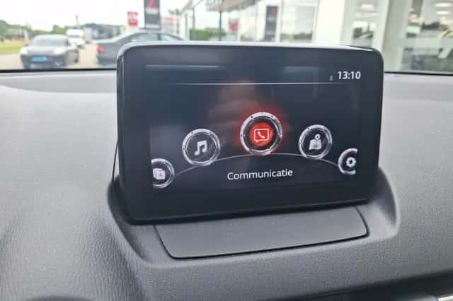 Mazda 2 (2021) thumbnail 25
