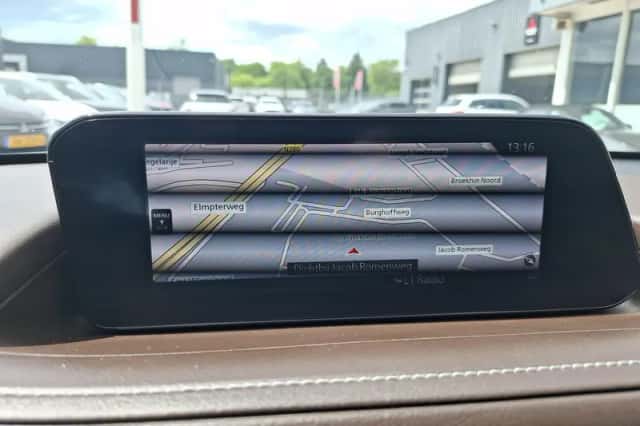 Mazda CX-30 (2019) thumbnail 24