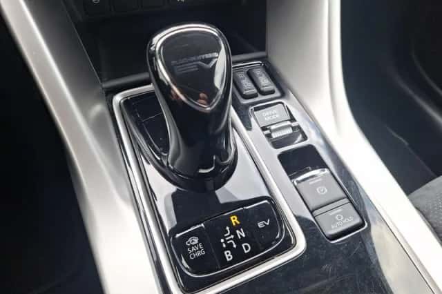 Mitsubishi Eclipse Cross (2025) thumbnail 28