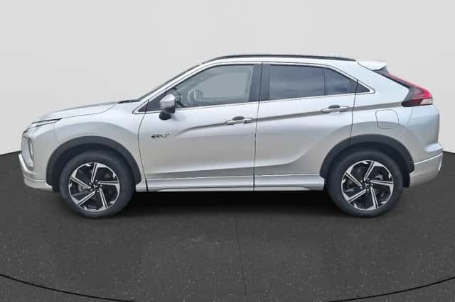 Mitsubishi Eclipse Cross (2025) thumbnail 4