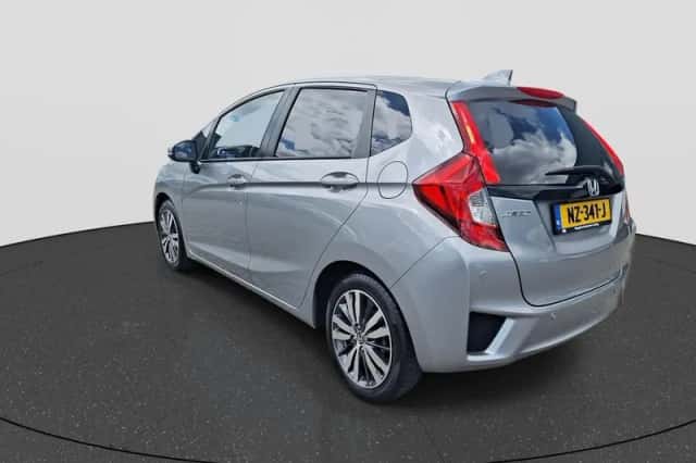 Honda Jazz (2017) thumbnail 5