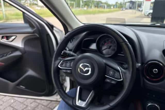 Mazda CX-3 (2017) thumbnail 11