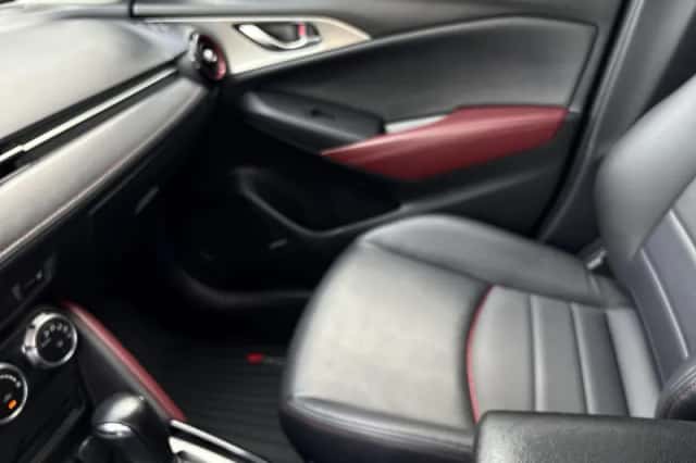 Mazda CX-3 (2017) thumbnail 18