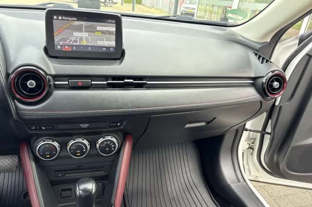 Mazda CX-3 (2017) thumbnail 9