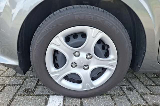 Kia Picanto (2025) thumbnail 15