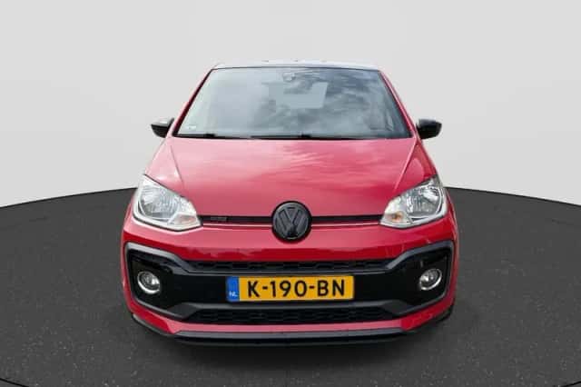 Volkswagen Up! (2019) thumbnail 2