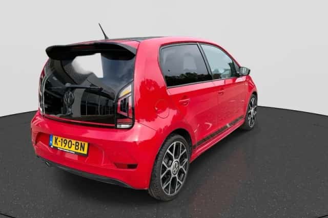 Volkswagen Up! (2019) thumbnail 7