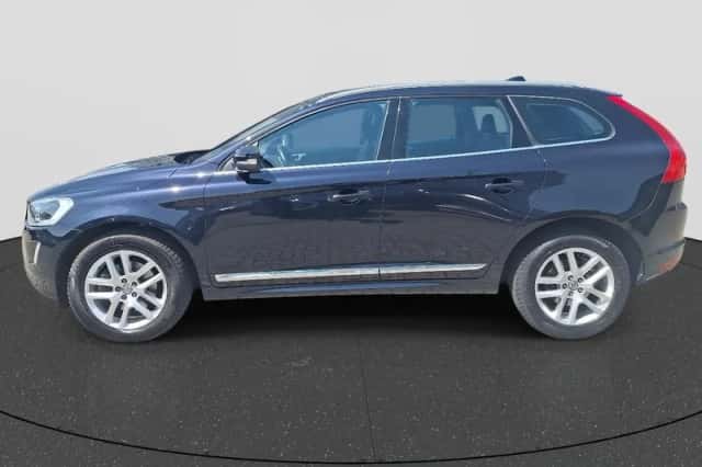 Volvo XC60 (2017) thumbnail 4