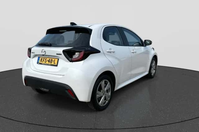 Mazda 2 Hybrid (2026) thumbnail 8
