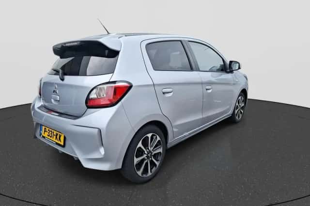 Mitsubishi Space Star (2021) thumbnail 7