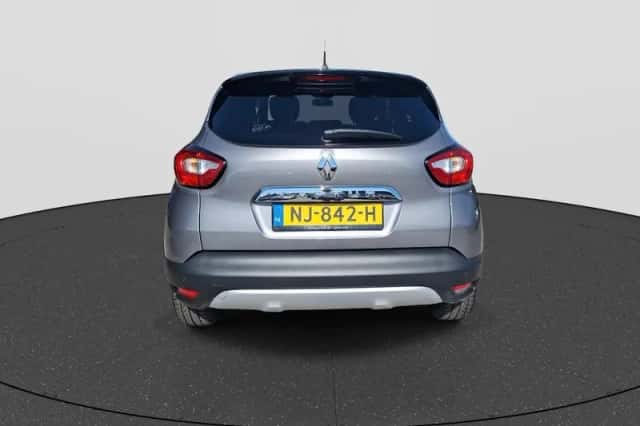 Renault Captur (2017) thumbnail 6
