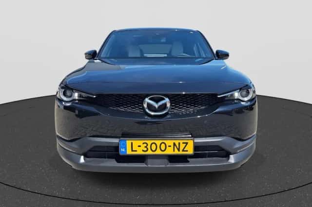 Mazda MX-30 (2021) thumbnail 2