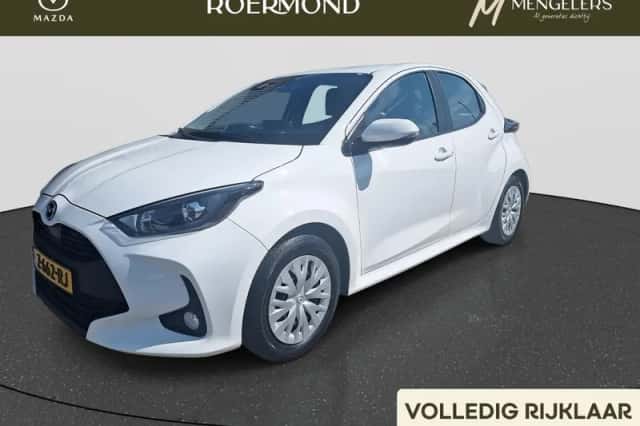 Mazda 2 Hybrid (2023) thumbnail 1