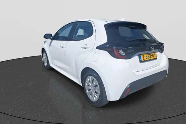 Mazda 2 Hybrid (2023) thumbnail 5