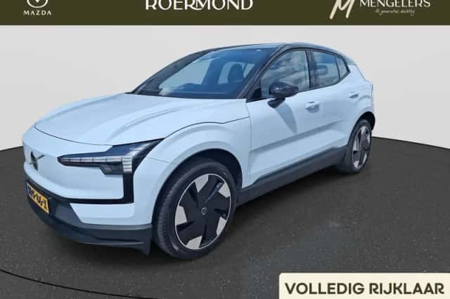 Volvo EX30 (2025) thumbnail 1