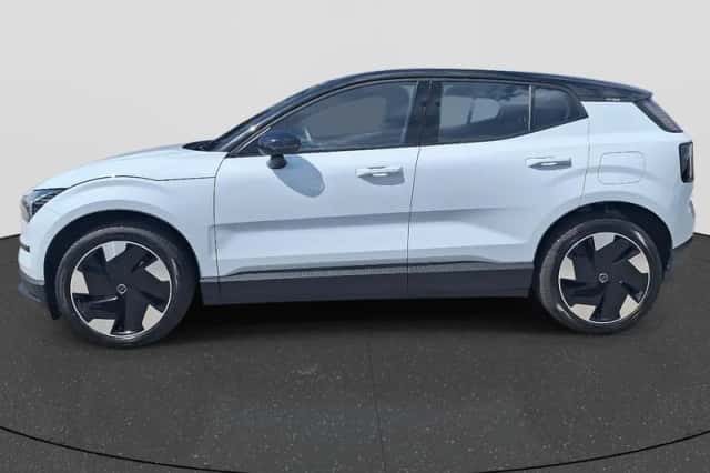 Volvo EX30 (2025) thumbnail 4