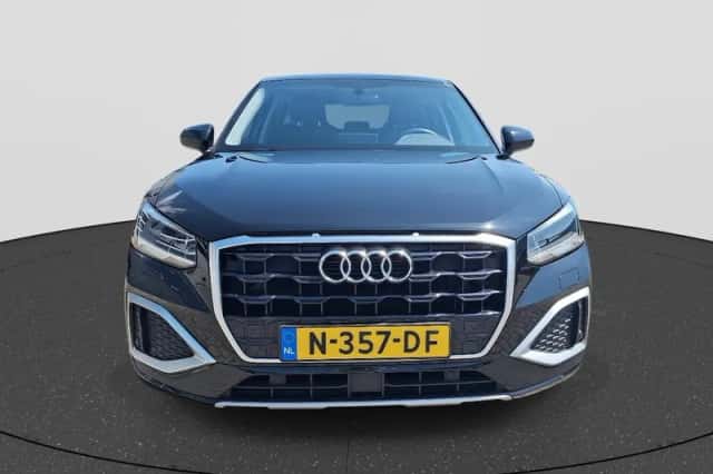 Audi Q2 (2021) thumbnail 2