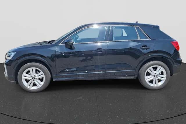 Audi Q2 (2021) thumbnail 4
