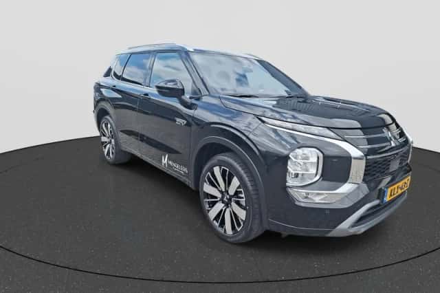 Mitsubishi Outlander (2026) thumbnail 3