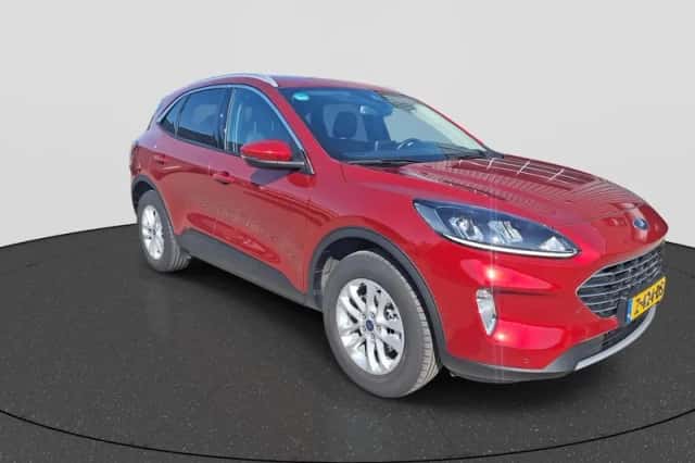 Ford Kuga (2024) thumbnail 3