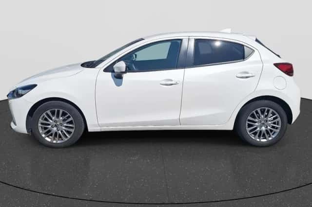 Mazda 2 (2021) thumbnail 4