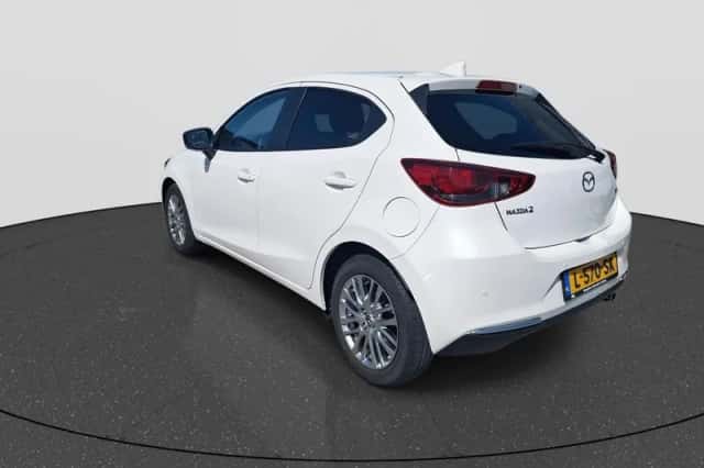 Mazda 2 (2021) thumbnail 5
