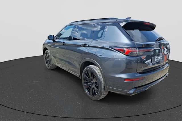 Mitsubishi Outlander (2026) thumbnail 5