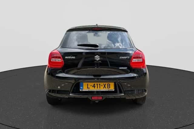 Suzuki Swift (2021) thumbnail 6