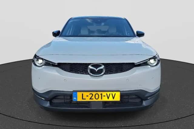 Mazda MX-30 (2021) thumbnail 2
