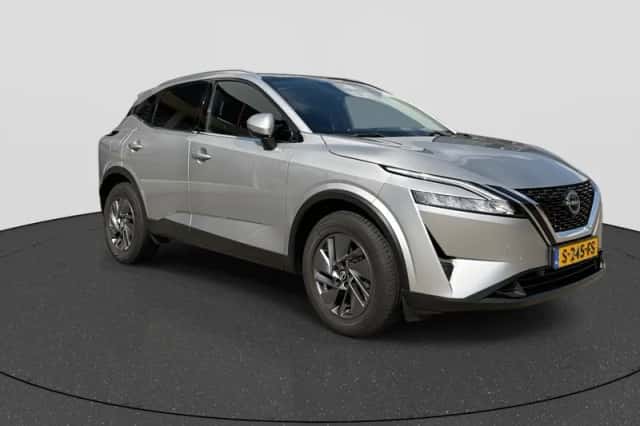 Nissan Qashqai (2023) thumbnail 3