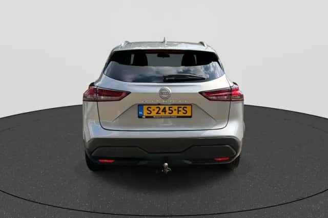 Nissan Qashqai (2023) thumbnail 6