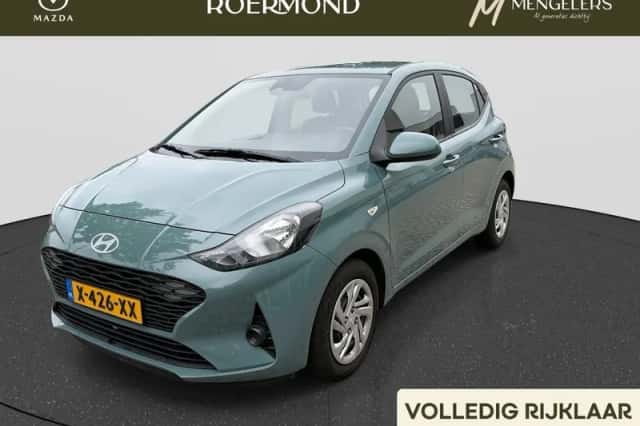 Hyundai i10 (2023) thumbnail 1